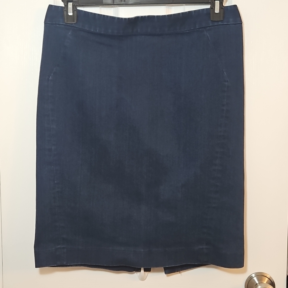 Ann Taylor LOFT WOMEN'S BLUE DENIM JEAN SKIRT SIZE 10